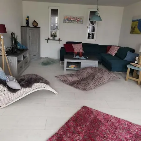 Holiday home Moewennest Comfortable Neuharlingersiel